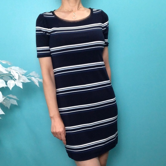 ⭐️NEW⭐️White House Black Market (WHBM) Short Sleeve Stripe Knit Shift Dress - Picture 2 of 12